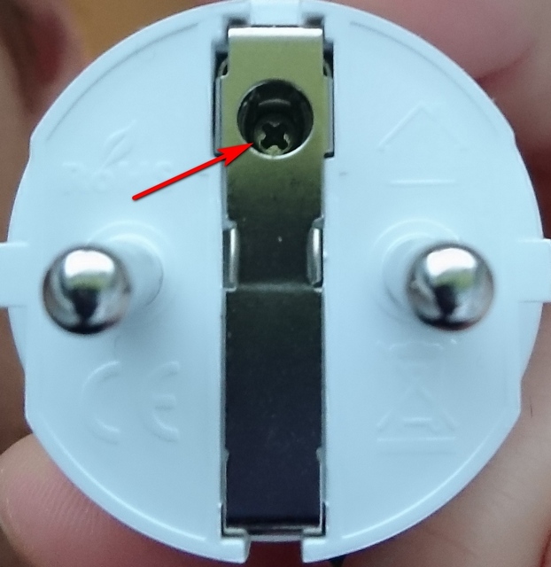 Hardly visible screw on original SP111 Hardly visible screw on original SP111